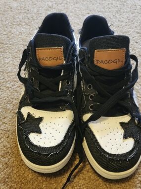 Paco Gil Black and White Star Detail Sneakers with Tan Logo Patch